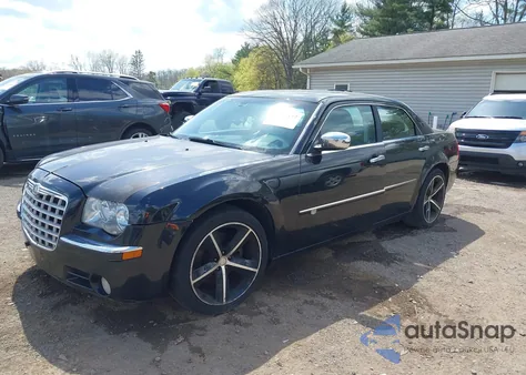 2009 Chrysler 300C Hemi из США, поврежденный, VIN 2C3KA63T89H580741